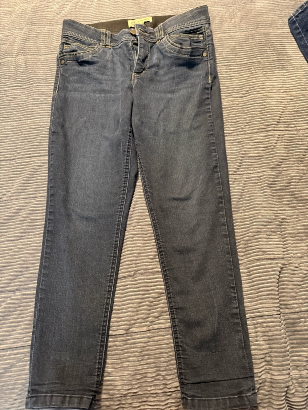 Democracy Women's Dark Gray Skinny Jeans